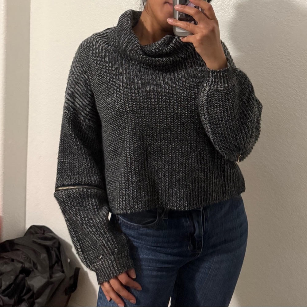 LF Rumors boutique sweater